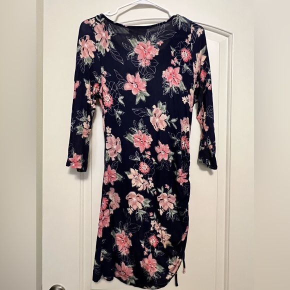 Maternity Blouse - Picture 3 of 4